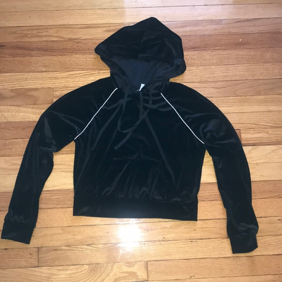Velvet Cropped Top w/ Hoodie - Picture 1 of 3